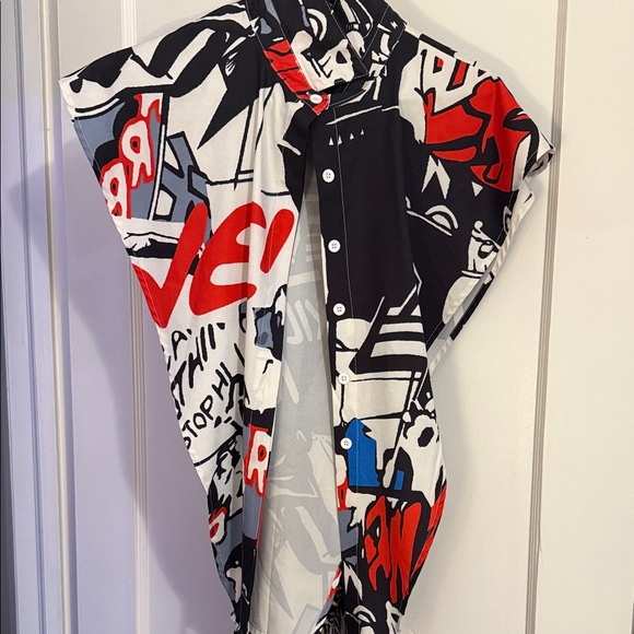 Graphic Button-Up Poncho - Picture 2 of 4